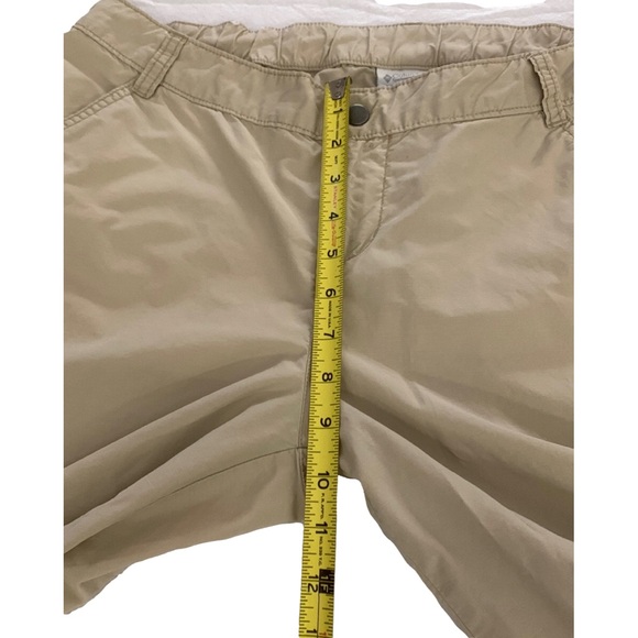 Columbia Cropped Cotton/Nylon Hiking Pants, Size 12, Tan - Picture 7 of 10